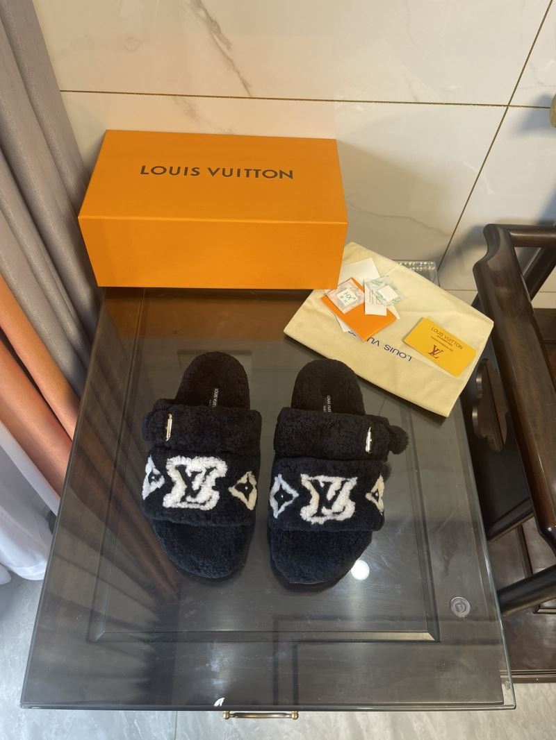 Louis Vuitton Slippers